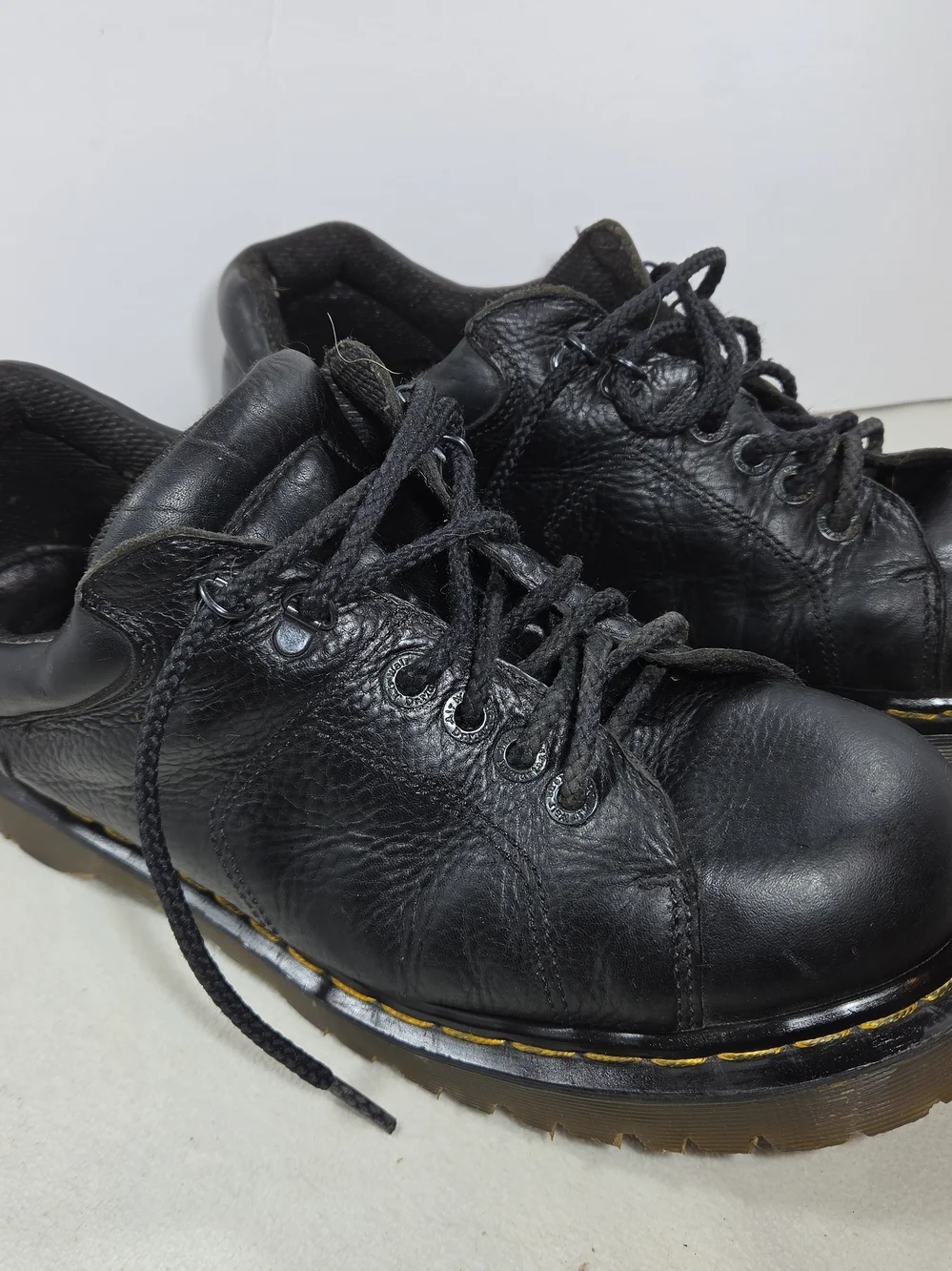 Vintage Dr. Martens Black Leather Lace-Up Oxford Shoes